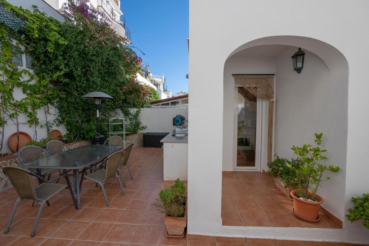 Marina Bella 1F Menyber Apartment Nerja Exterior foto